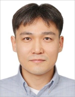 国产精品九九久久一区hh创新论坛第七百五十七讲（“弘扬爱国奋斗精神、建功立业新时代”系列活动)：L-DNA tetrahedron: a tumor-specific enzyme delivery platform
