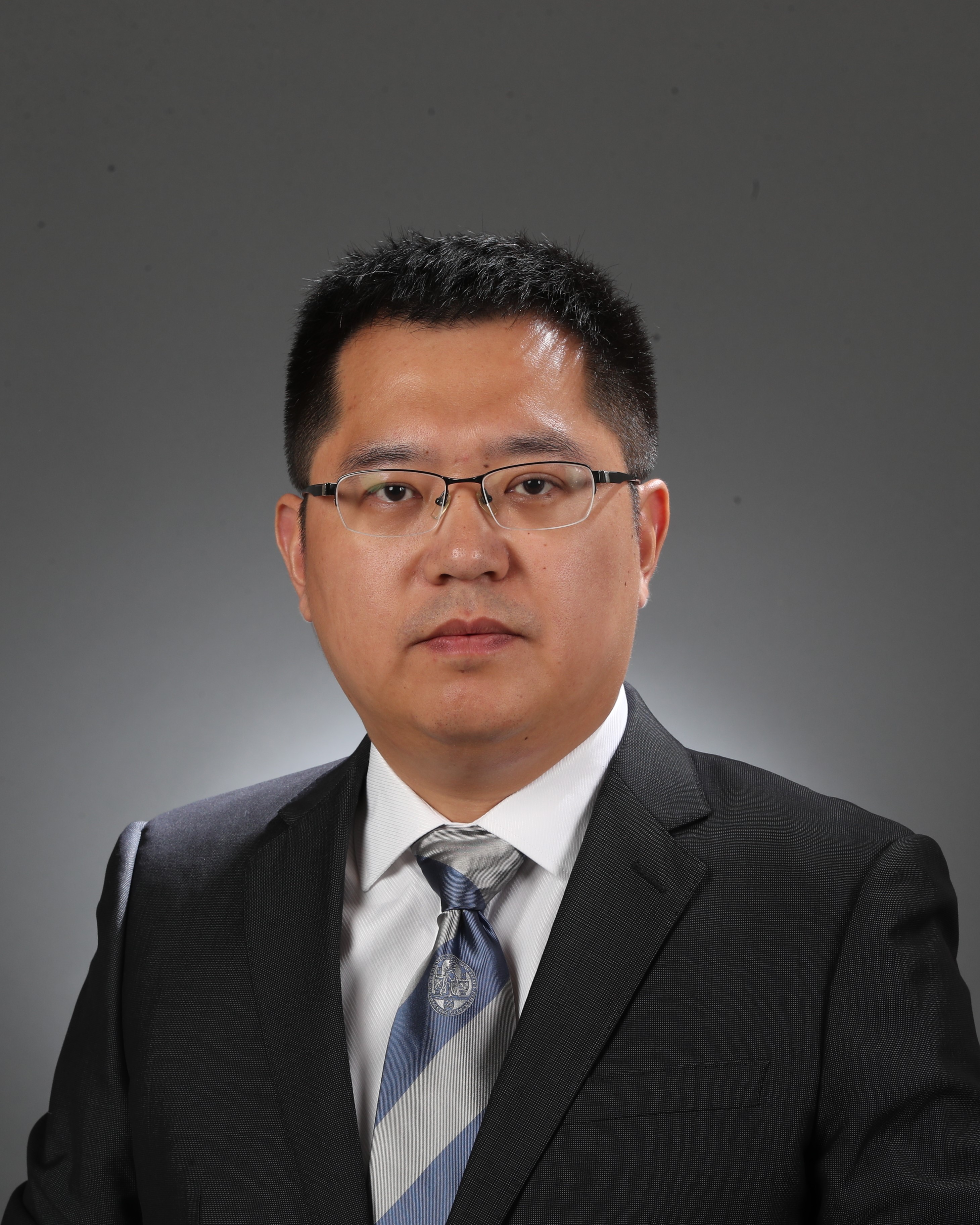 国产精品九九久久一区hh创新论坛第一千二百二十六讲暨120周年校庆年系列活动：三个罂粟属物种染色体级基因组揭示BIA通路补丁式跳跃演化机制