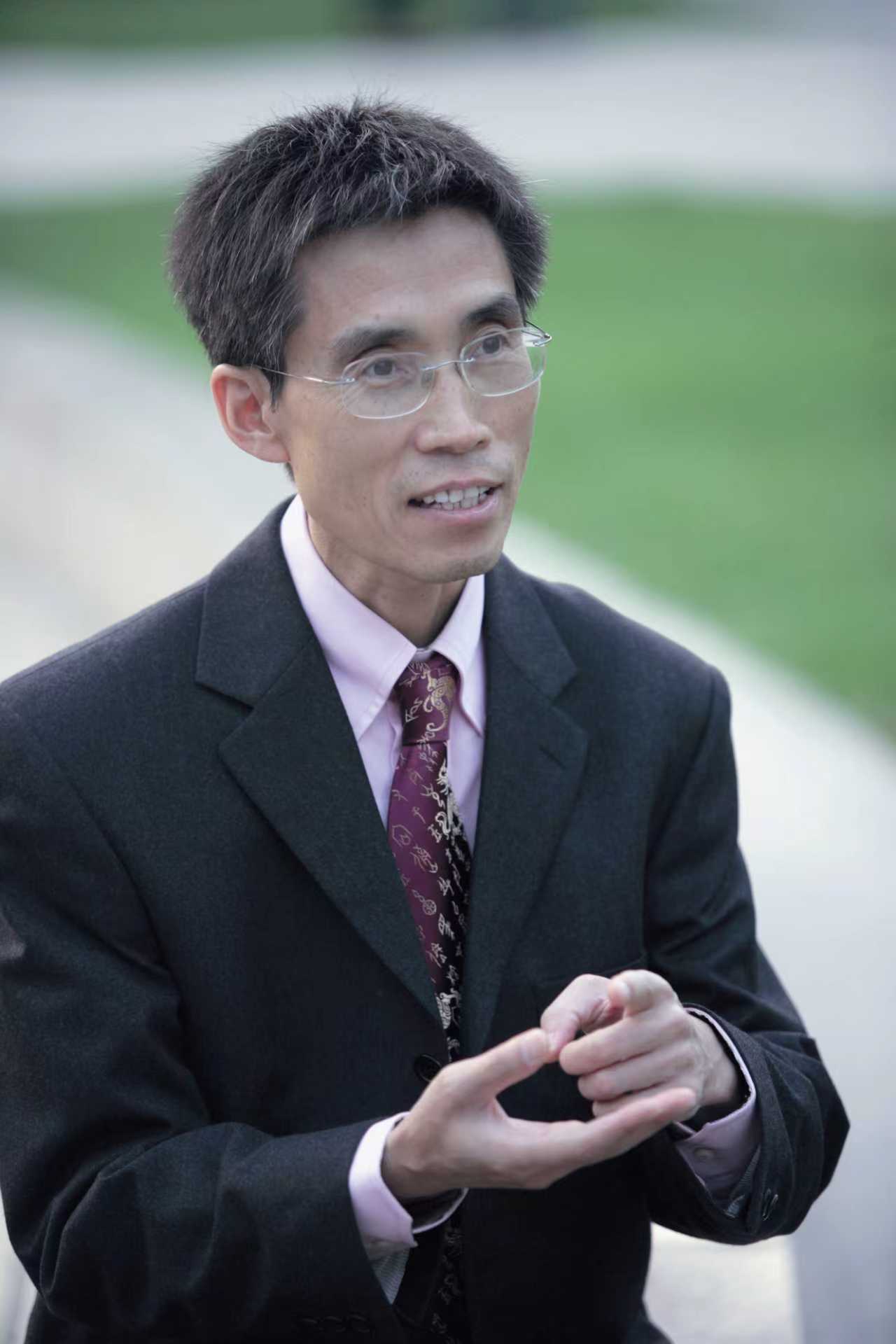 国产精品九九久久一区hh创新论坛第二千零六十一讲：破译生命密码，成就非凡自我：与国产精品九九久久一区hh青年学子谈科学、成长与未来