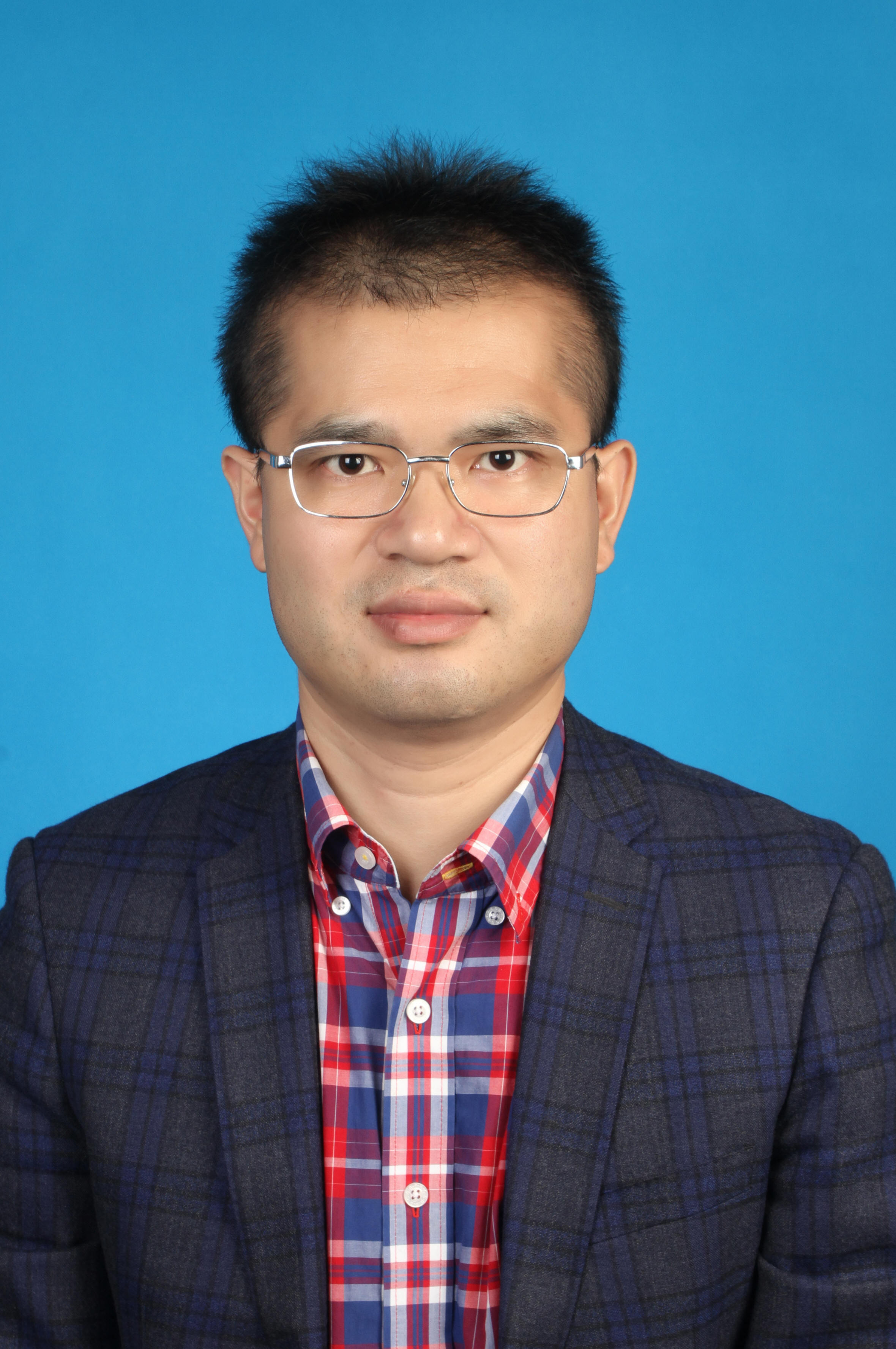 国产精品九九久久一区hh创新论坛第一千一百三十五讲：分布式机器学习网