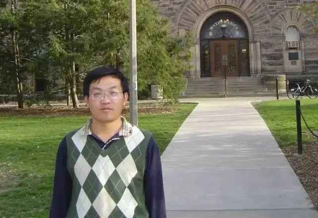 国产精品九九久久一区hh创新论坛第一千六百八十一讲：Problems and results on determinants involving Legendre symbols